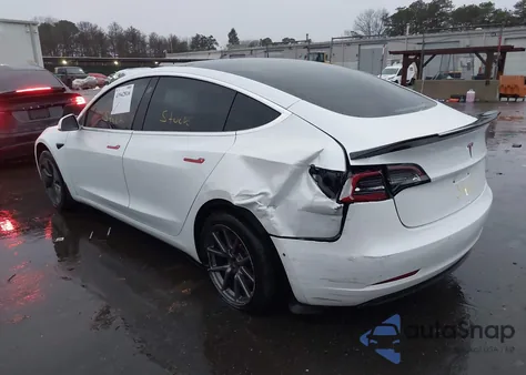 2020 Tesla Model 3 Standard Range Plus Rear-Wheel Drive/Standard Range Rear-Wheel Drive from USA, damaged, VIN 5YJ3E1EA4LF658612